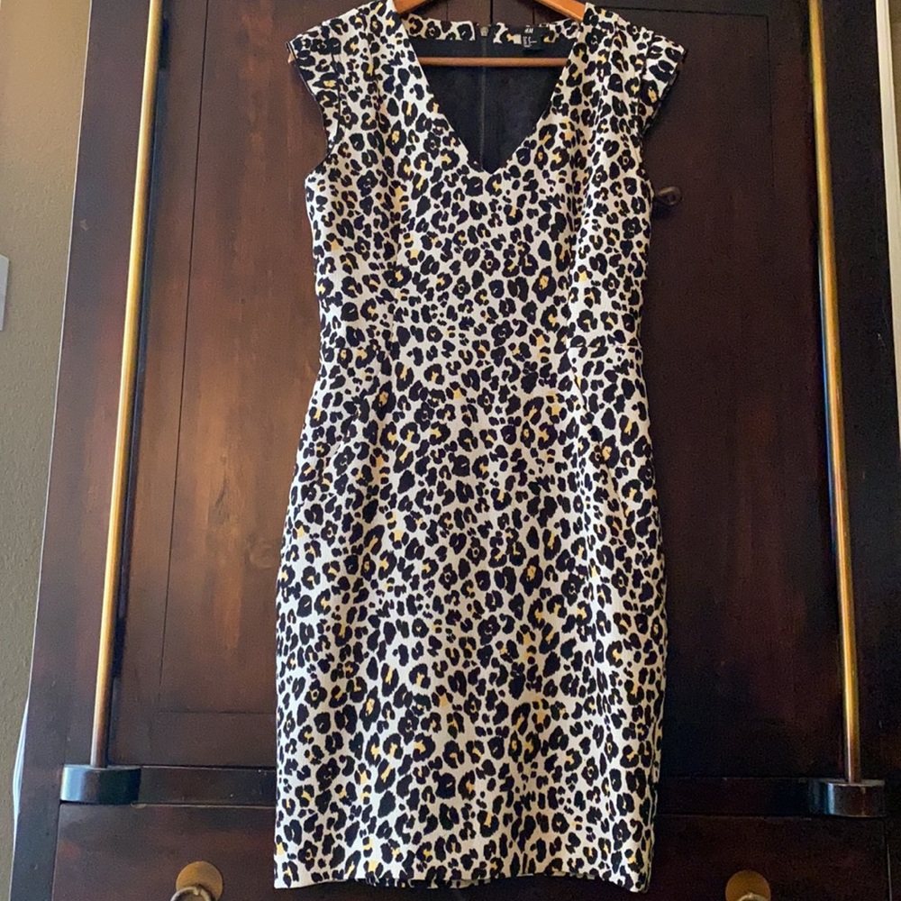 H&M Pencil Style Animal Print Dress